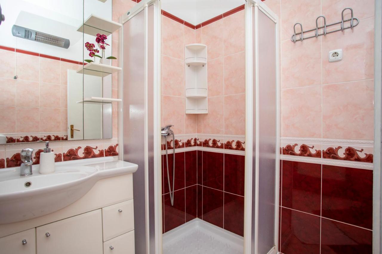 Villa Carla With Private Pool & Kids Playground - Pet Friendly Mutvoran Extérieur photo